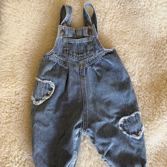 Rylee Cru heart denim overalls - Picture 1 of 4
